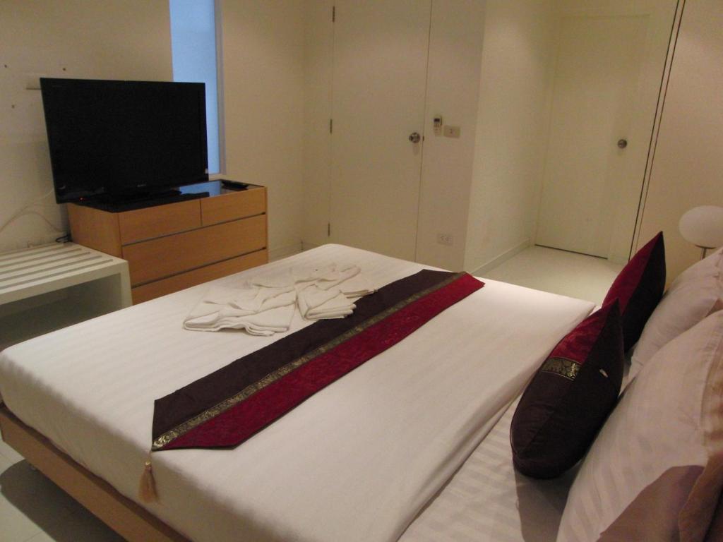 Sunset Plaza By Resava Apartment Karon Ngoại thất bức ảnh