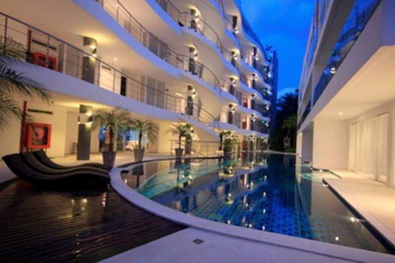 Sunset Plaza By Resava Apartment Karon Ngoại thất bức ảnh