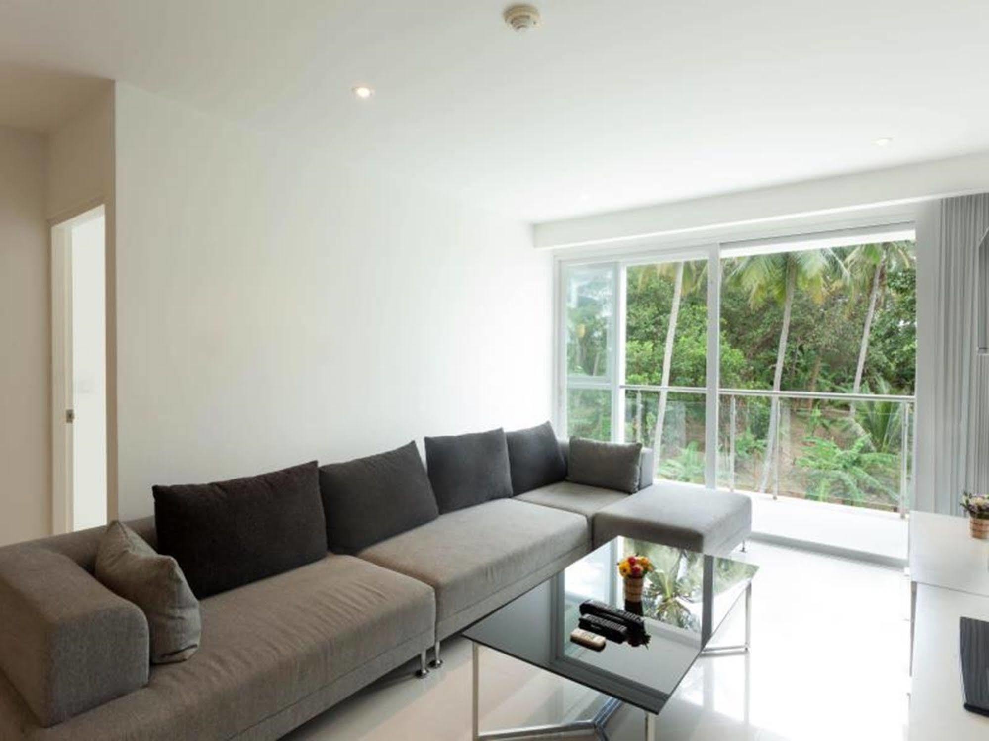 Sunset Plaza By Resava Apartment Karon Ngoại thất bức ảnh