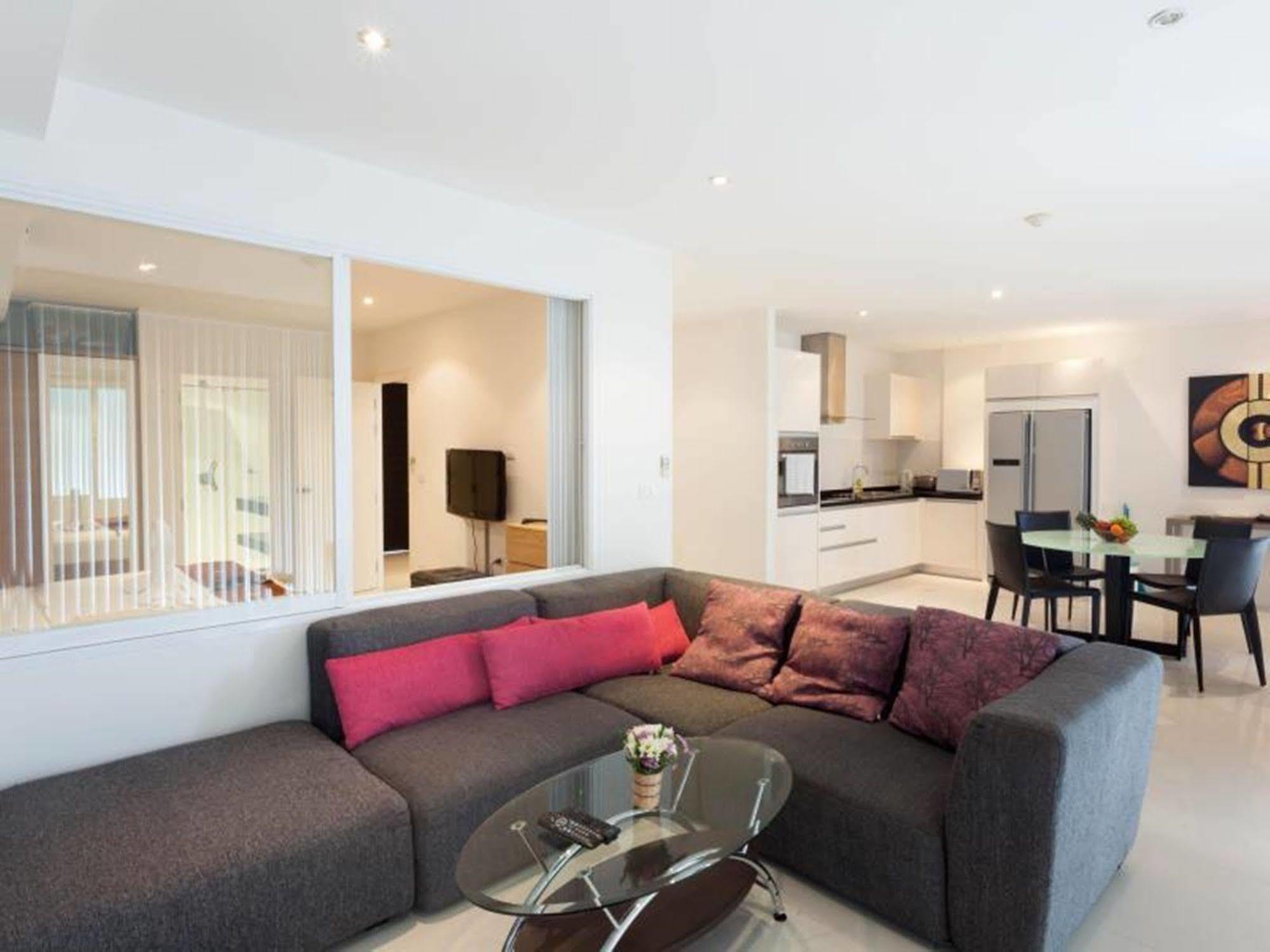 Sunset Plaza By Resava Apartment Karon Ngoại thất bức ảnh