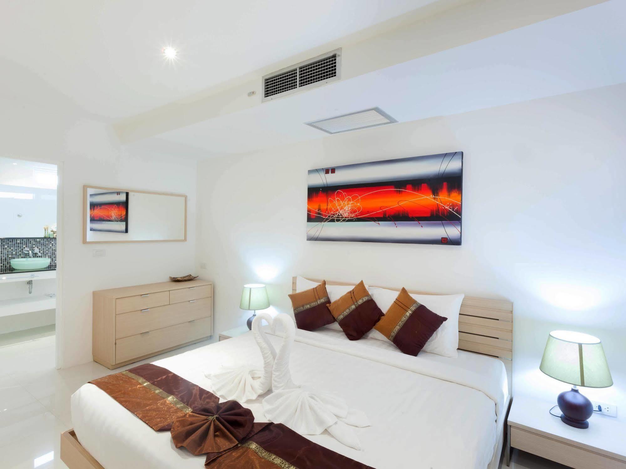 Sunset Plaza By Resava Apartment Karon Ngoại thất bức ảnh