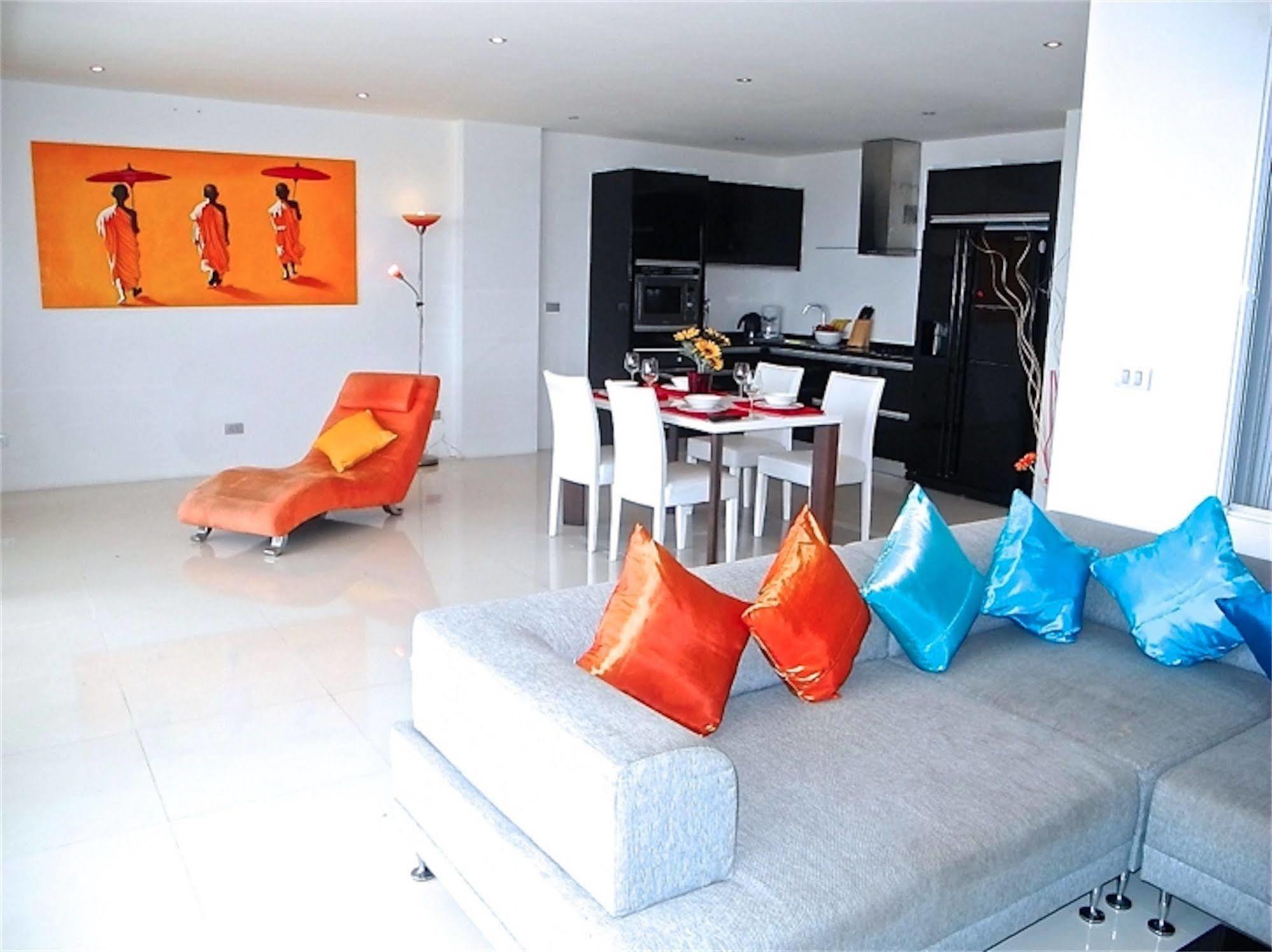 Sunset Plaza By Resava Apartment Karon Ngoại thất bức ảnh
